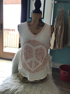 POL Buttermilk Peace Sign Tank top