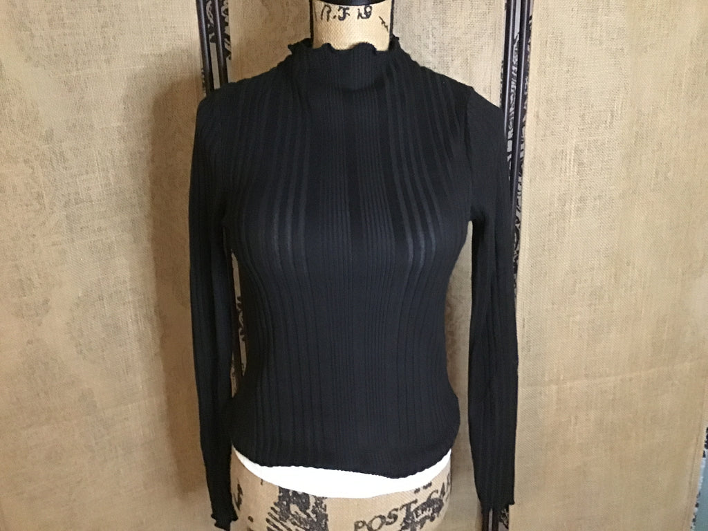 HF KNIT BLACK TOP