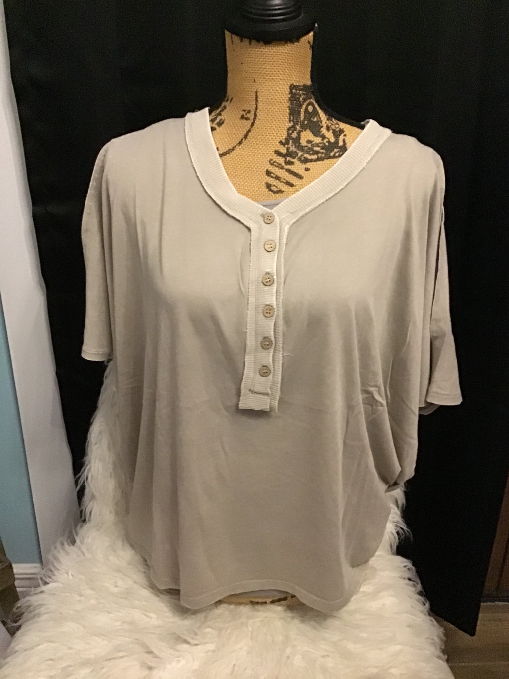 Easel Khaki Cold Shoulder button down