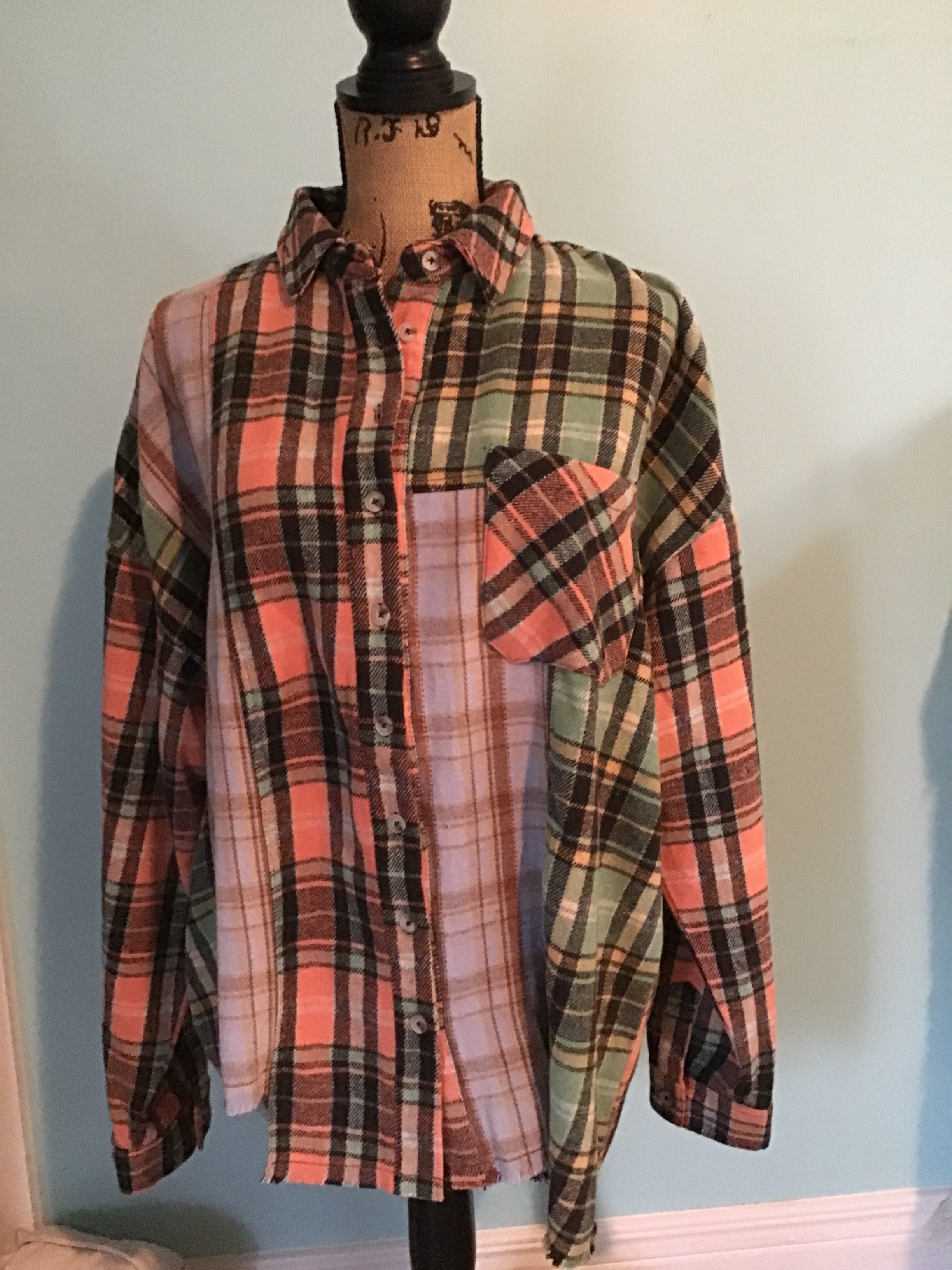 Easel plaid mix button down