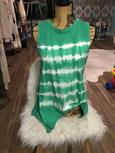 Easel Green Tie Dye Top